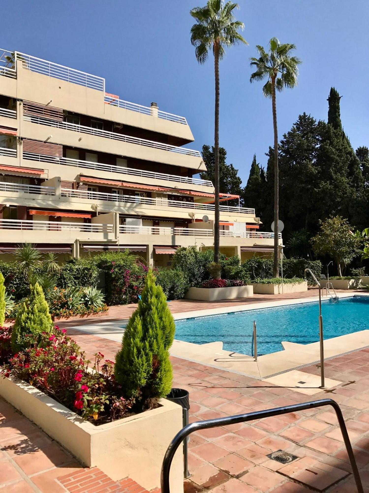 Apartamento Al Parque Marbella, Cerca De Mar Y Centro De มาร์เบยา ภายนอก รูปภาพ