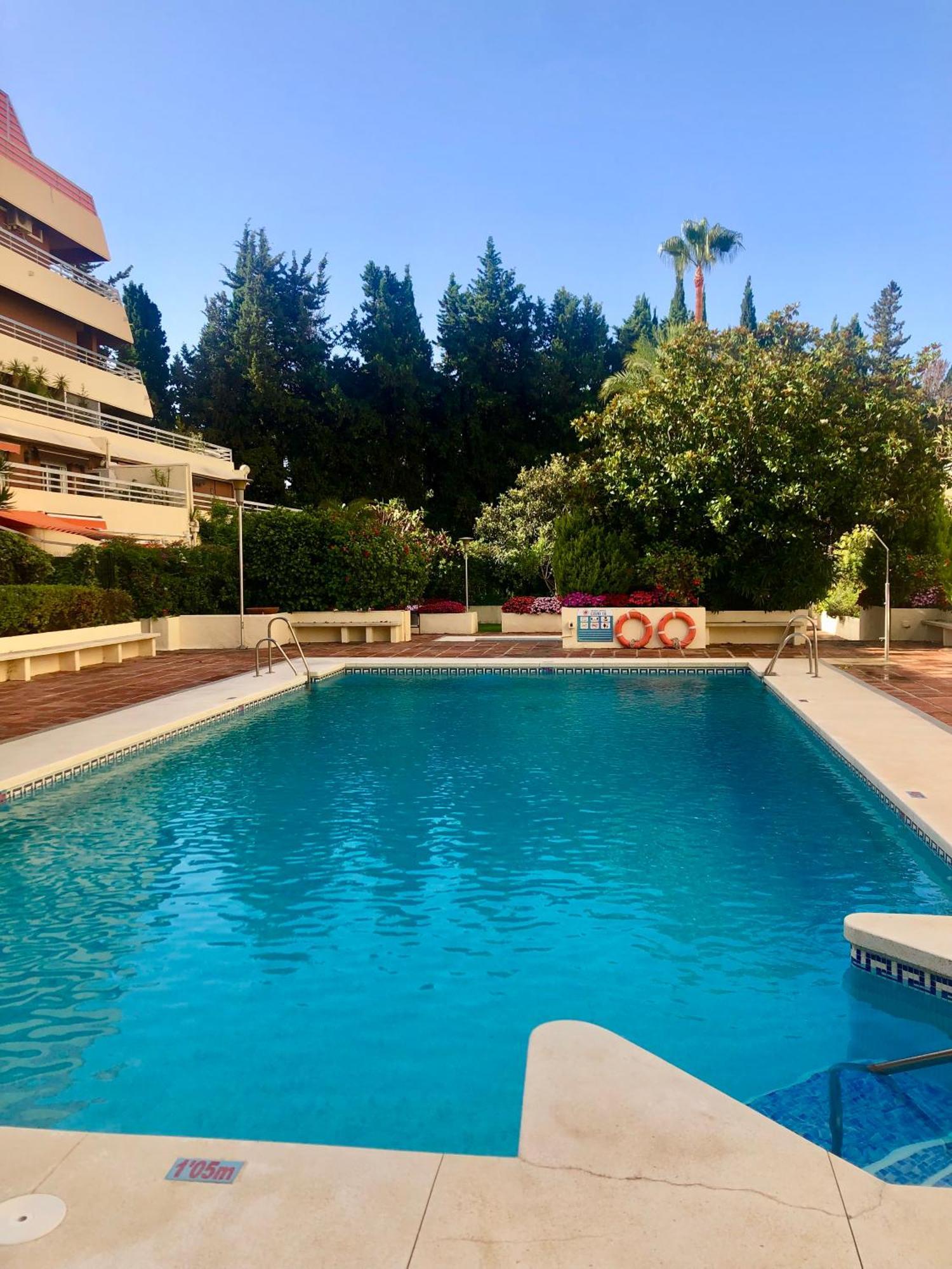 Apartamento Al Parque Marbella, Cerca De Mar Y Centro De มาร์เบยา ภายนอก รูปภาพ